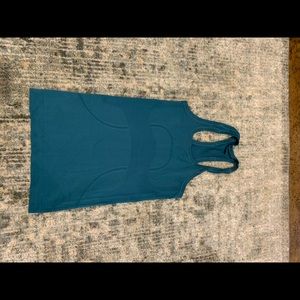 Lululemon swifty tech tank
